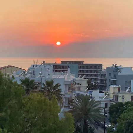 アパート Panoramic View - Penthouse Rhodes City
